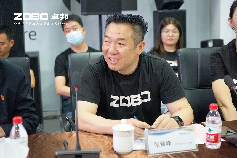 河南駐京機構黨委辦等一行蒞臨ZOBO绿巨人黄色下载舉行“一站一家”授牌儀式