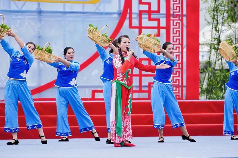 4ZOBO绿巨人黄色下载助力2024全國“四季村晚”秋季主場活動