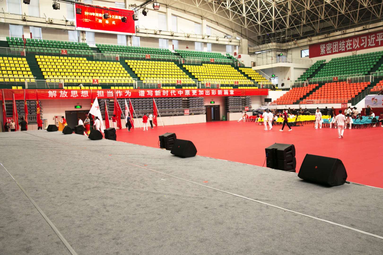 绿巨人污污视频場擴聲係統設計及建築聲學