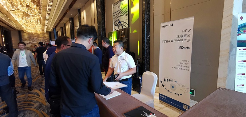 ZOBO绿巨人黄色下载绿巨人软件视频入口LOGO