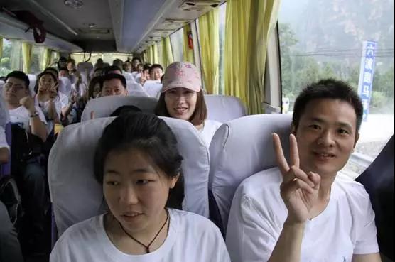 ZOBO绿巨人黄色下载