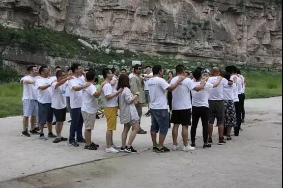 ZOBO绿巨人黄色下载