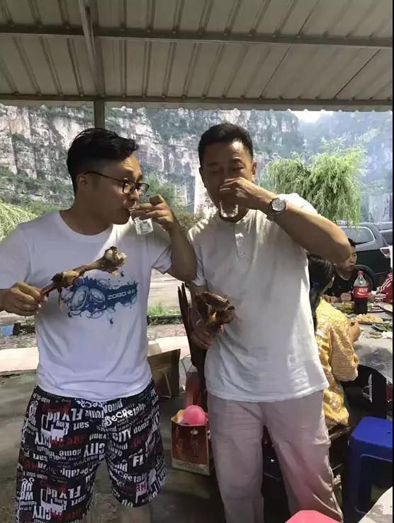 ZOBO绿巨人黄色下载