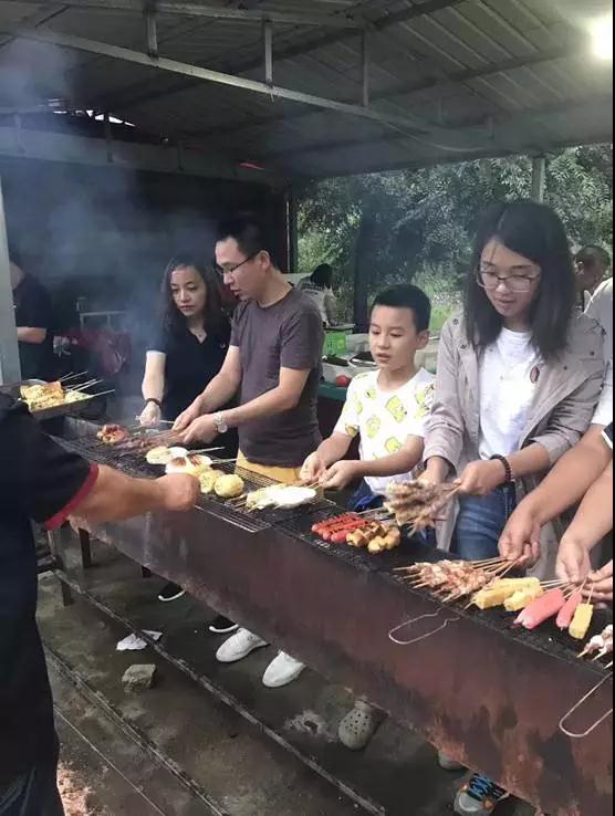 ZOBO绿巨人黄色下载