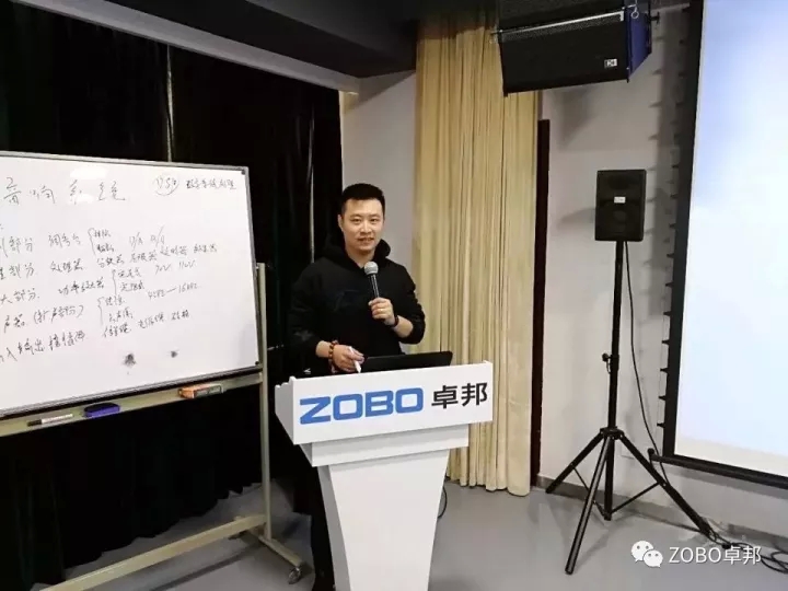绿巨人黄色下载講師劉老師