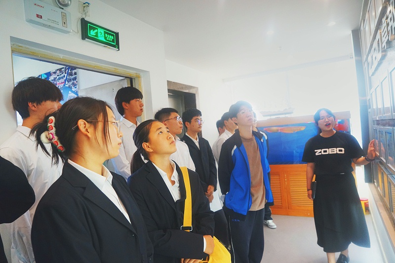 校企合作 走進職場 協同育人丨歡迎北京市經貿高級技術學校師生來ZOBO绿巨人黄色下载參觀學習