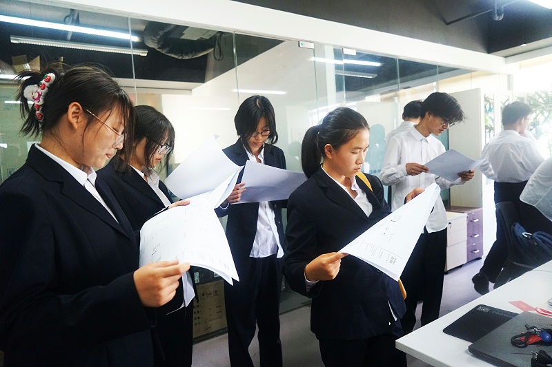 8校企合作 走進職場 協同育人丨歡迎北京市經貿高級技術學校師生來ZOBO绿巨人黄色下载參觀學習