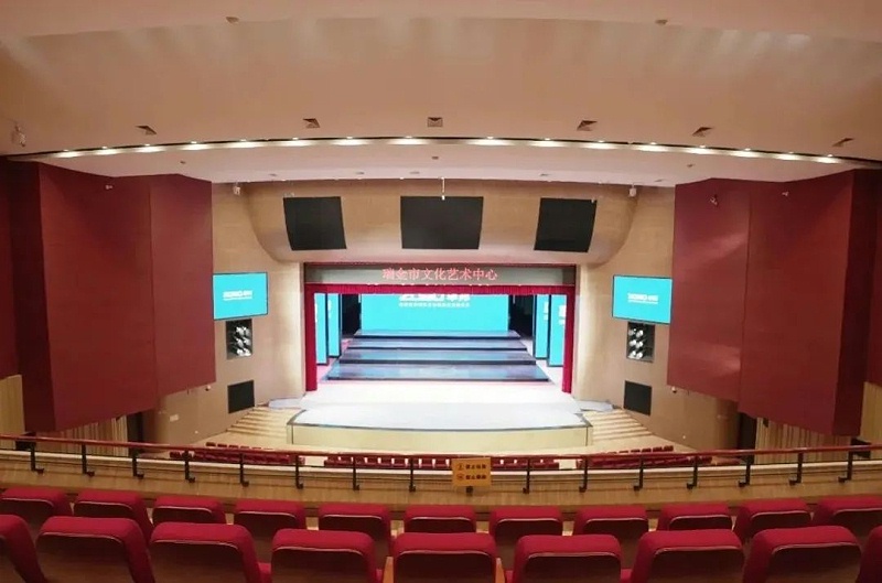 劇場污绿巨人APP下载案例丨ZOBO绿巨人黄色下载為瑞金市文化藝術中心提供聲光電係統的空間視聽解決方案及服務