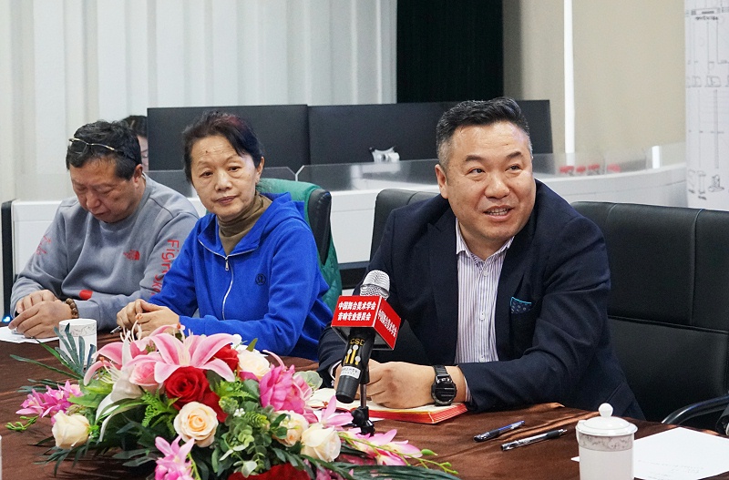 自信自強守正創新 踔厲奮發勇毅前行 | 中國舞台美術學會聯合ZOBO绿巨人黄色下载舉辦主題座談研討會學習領會黨的二報告精神