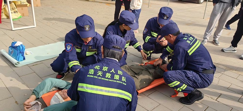 PRS绿巨人软件视频入口為北京人防浩天誌願者救援隊潭柘寺服務站成立揭牌儀式保駕護航