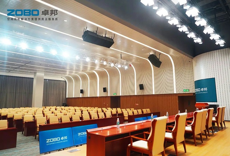 多功能廳绿巨人软件视频入口設備設計方案