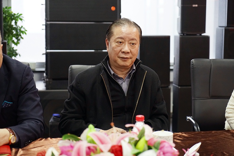 熱烈歡迎中國演藝設備技術協會理事長等領導一行蒞臨ZOBO绿巨人黄色下载調研指導