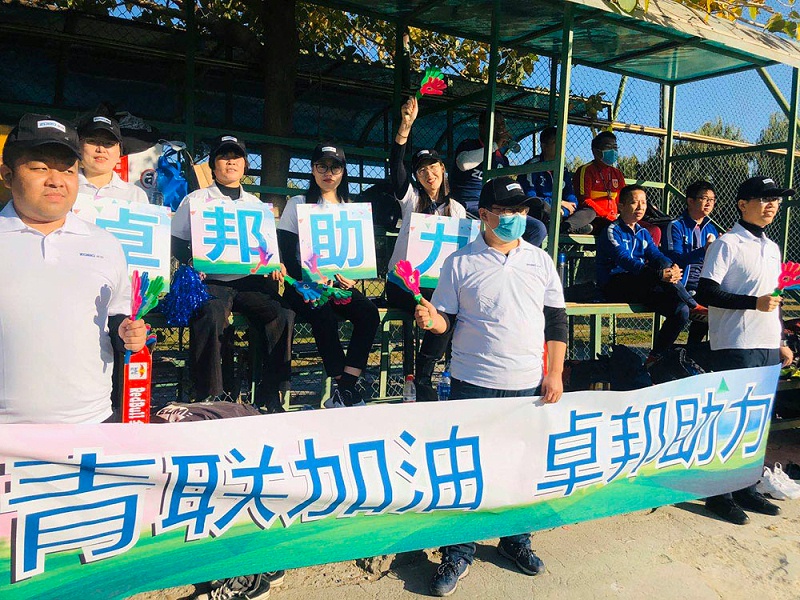 為夢想而戰|由ZOBO绿巨人黄色下载讚助-豐台青聯足球隊取得亞軍