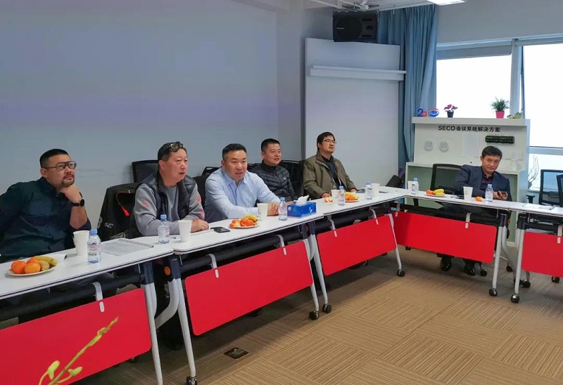 ZOBO绿巨人黄色下载董事長張新峰考察新會員企業